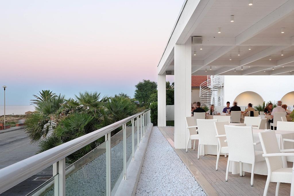 Hotel Sporting Casalbordino Exterior photo
