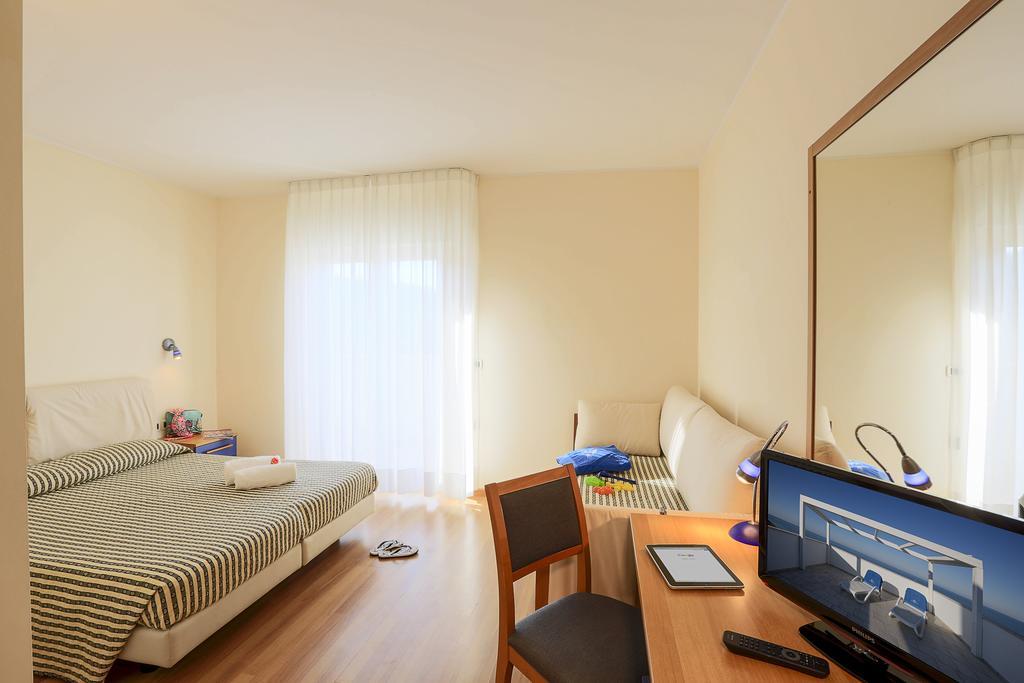 Hotel Sporting Casalbordino Room photo